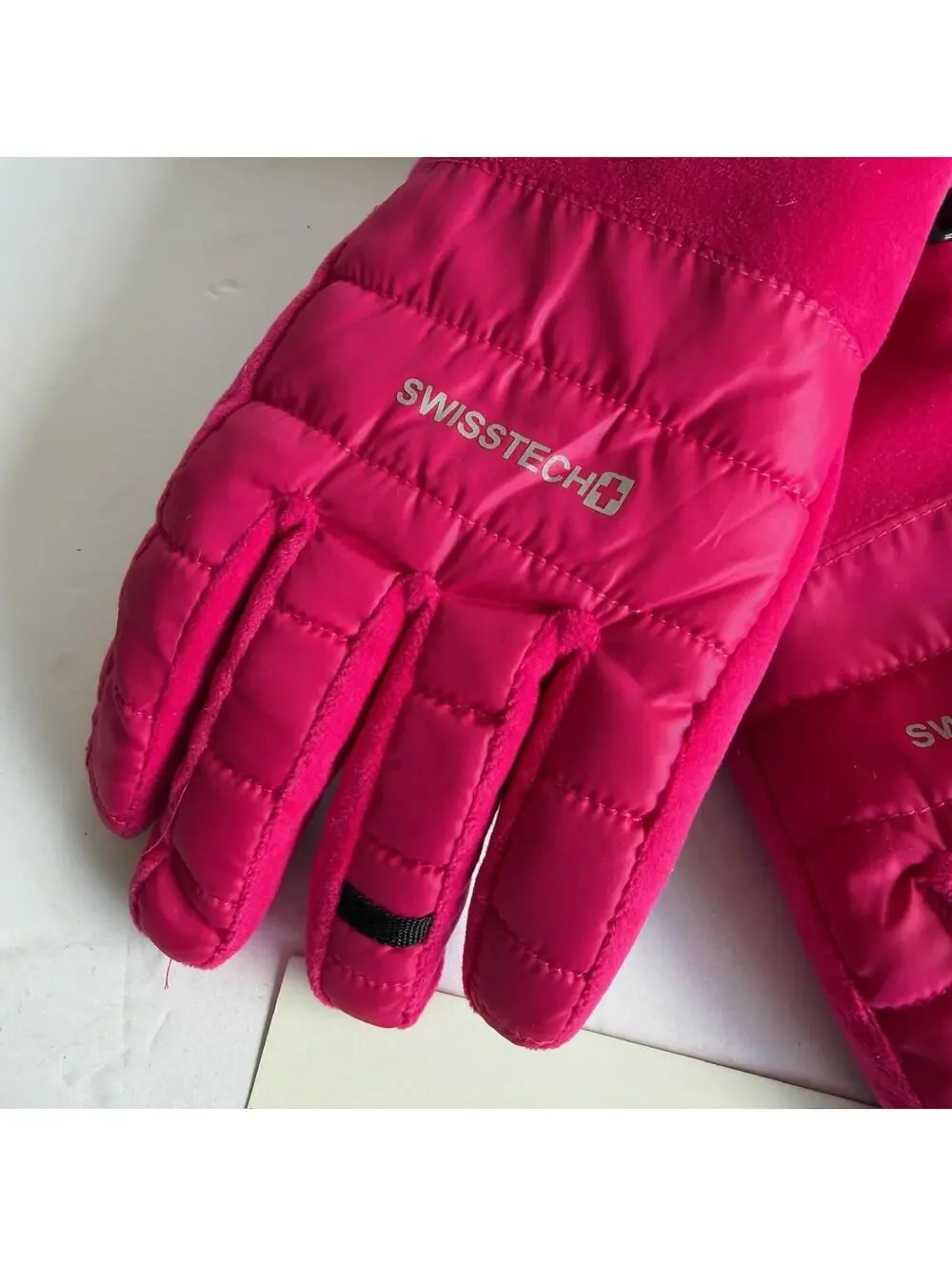 SWISSTECH Padded‎ Fleece Lined Gloves Women's L-XL Pink Water Resistant